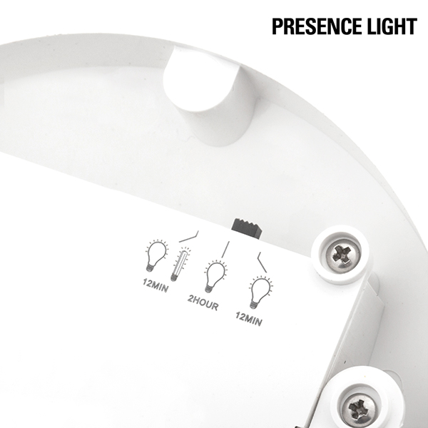 Presence Light Bulb Holder with Motion Sensor